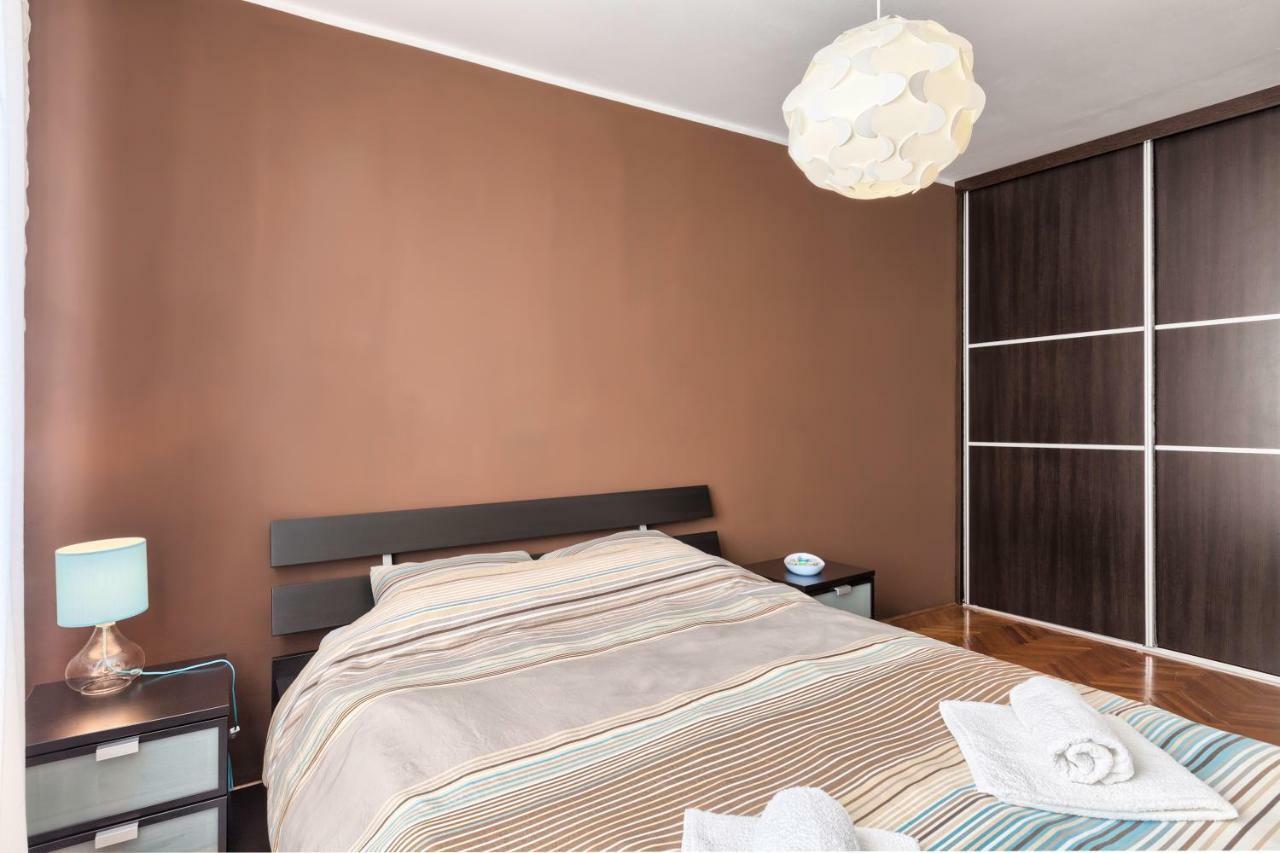 Active Apartment Pula Luaran gambar