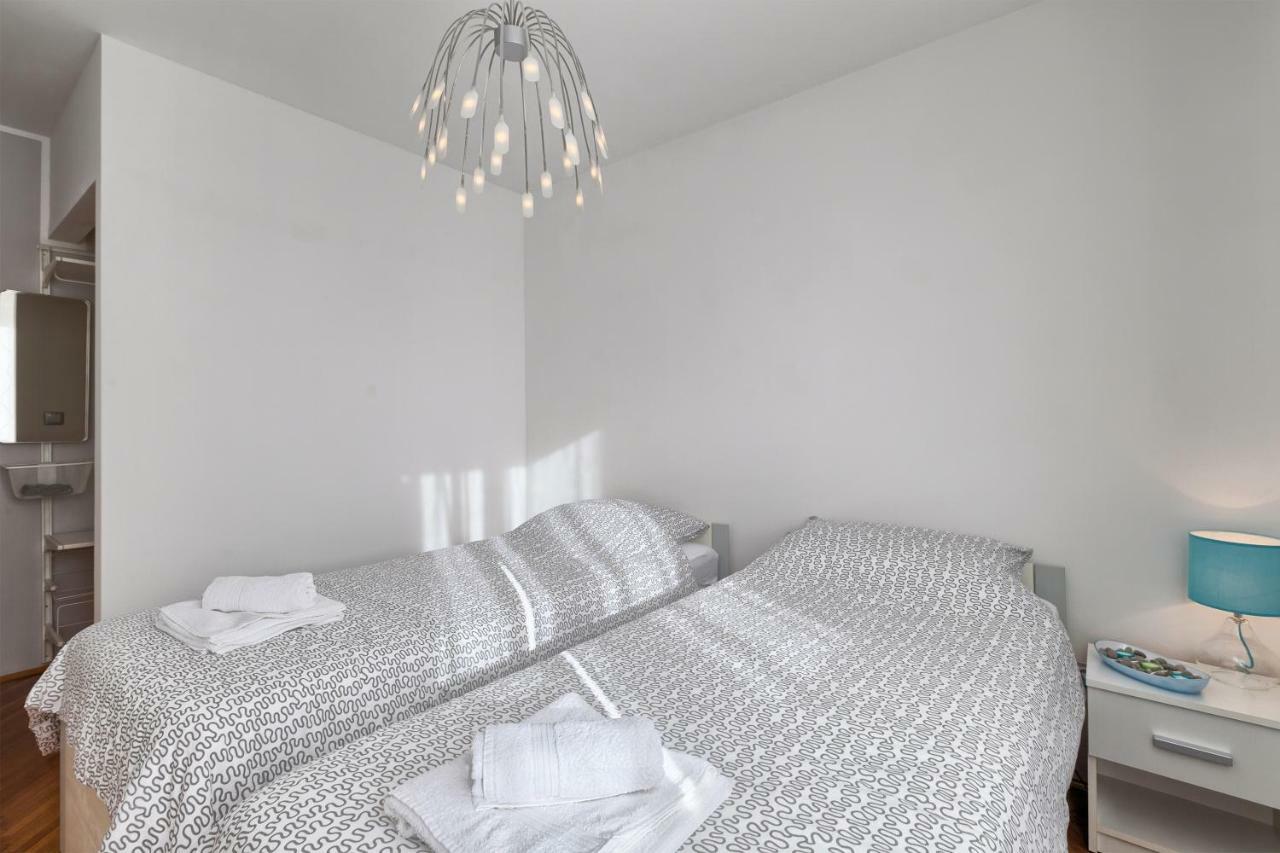 Active Apartment Pula Luaran gambar