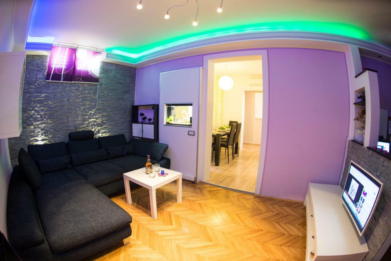 Active Apartment Pula Luaran gambar